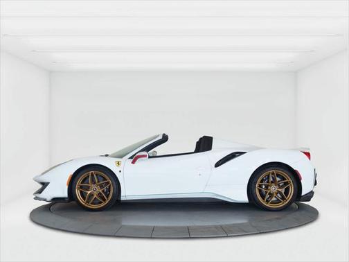 2020 Ferrari 488 Pista Spider Base