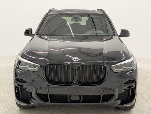 2022 BMW X5 M50i