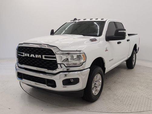 2023 RAM 2500 Big Horn Crew Cab 4x4 6'4' Box