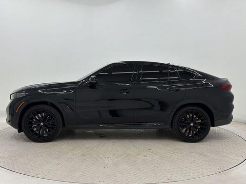 Black Sapphire Metallic 2024 BMW X6 M60i