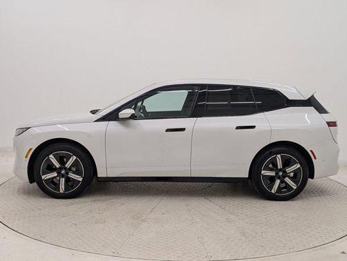 2026 BMW iX xDrive45