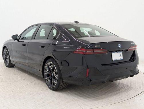 2026 BMW 550e xDrive