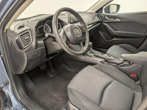 2015 Mazda Mazda3 i Sport