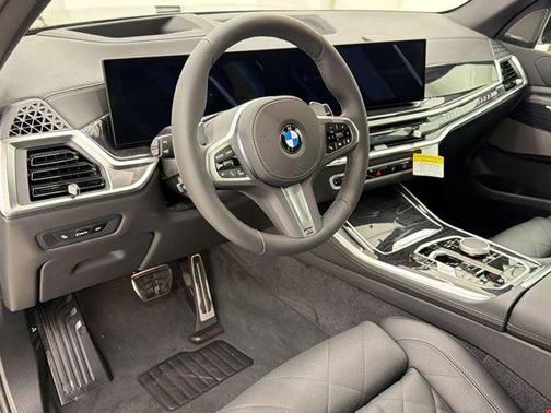 Black Sapphire Metallic 2026 BMW X5 xDrive40i