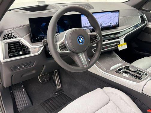 Brooklyn Grey Metallic 2026 BMW X5 PHEV xDrive50e