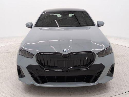 2026 BMW i5 eDrive40