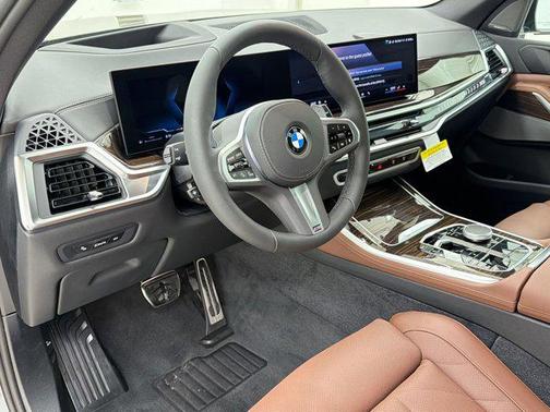 Black Sapphire Metallic 2026 BMW X5 xDrive40i