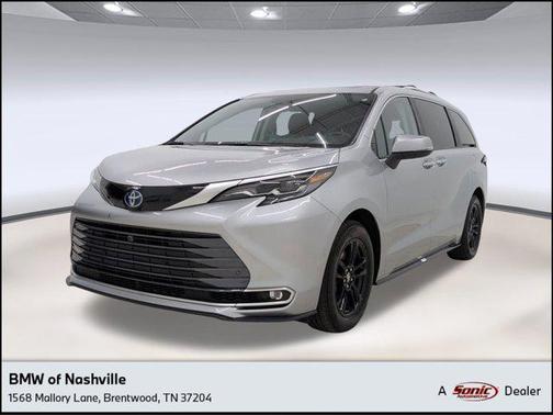 2024 Toyota Sienna Platinum