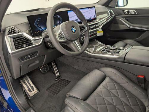 2026 BMW X5 M60i