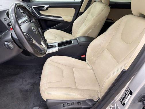 Osmium Grey Metallic 2018 Volvo S60 Inscription T5