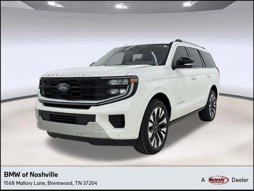 Star White Metallic Tri-Coat 2025 Ford Expedition Platinum