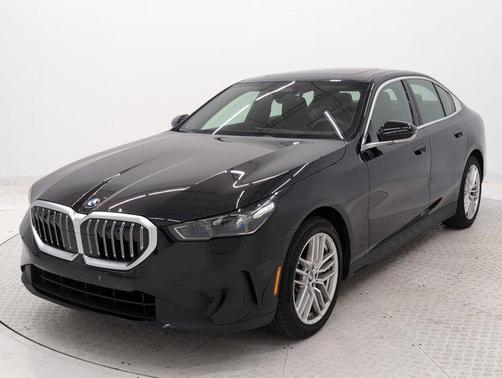2024 BMW 530 i