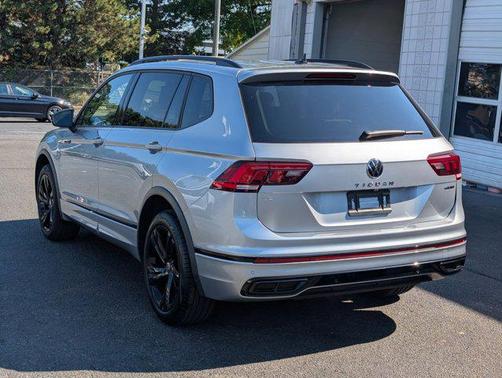 2024 Volkswagen Tiguan 2.0T SE R-Line Black 4MOTION
