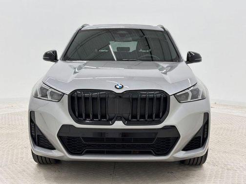 Space Silver Metallic 2023 BMW X1 xDrive28i