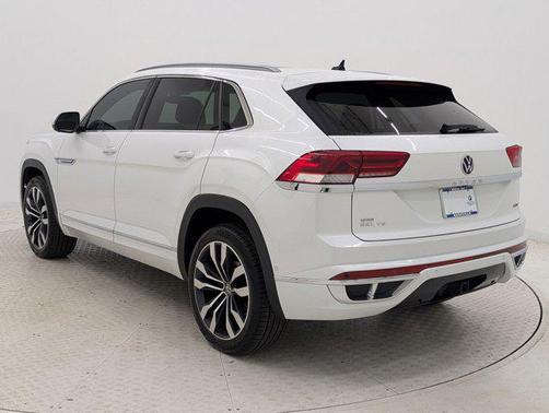 2022 Volkswagen Atlas Cross Sport 3.6L V6 SEL Premium R-Line