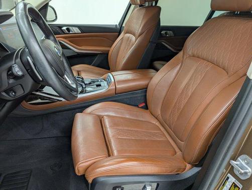 2019 BMW X7 xDrive40i