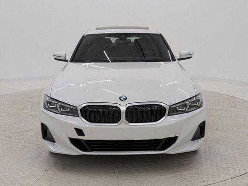 2025 BMW 330 i