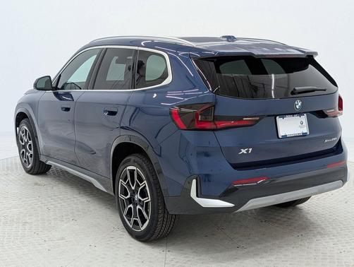 Phytonic Blue Metallic 2025 BMW X1 xDrive28i