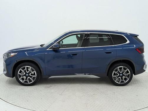 Phytonic Blue Metallic 2025 BMW X1 xDrive28i