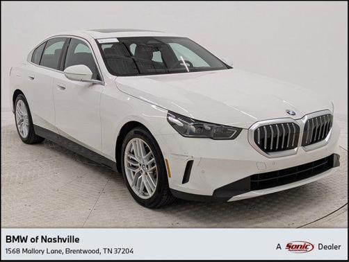 2024 BMW 530 i
