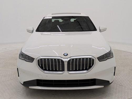 2024 BMW 530 i
