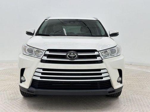 Blizzard Pearl 2018 Toyota Highlander XLE