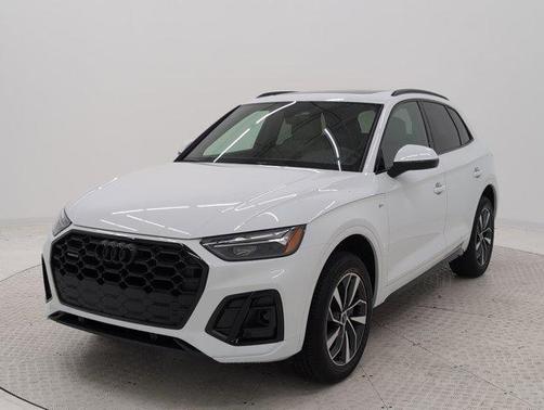 2024 Audi Q5 45 S line Premium