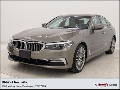 2018 BMW 530 530i