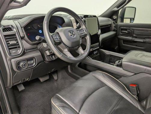 2024 RAM 2500 Limited Crew Cab 4x4 6'4' Box