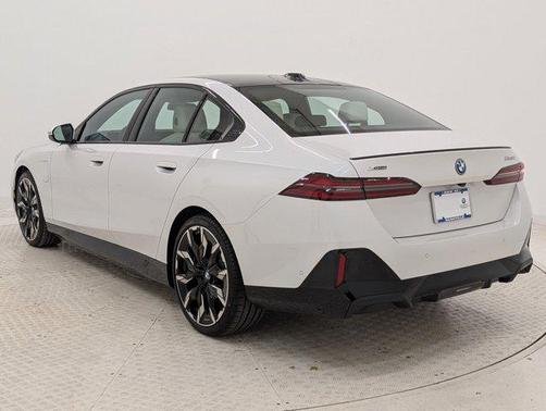 2026 BMW 550e xDrive