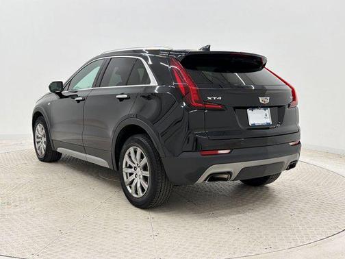 Stellar Black Metallic 2020 Cadillac XT4 Premium Luxury
