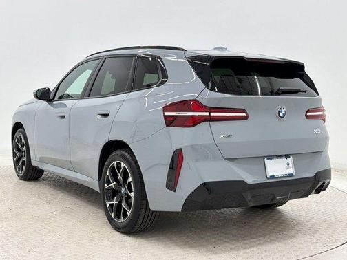Skyscraper Grey Metallic 2026 BMW X3 30 xDrive