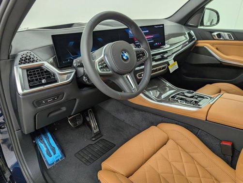 2026 BMW X5 M60i