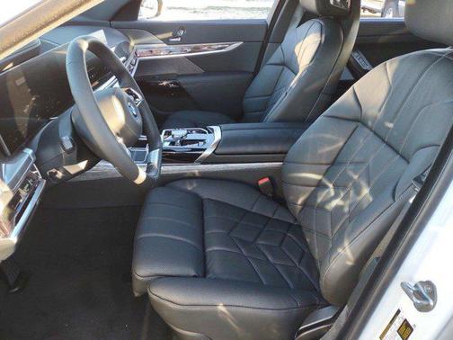 2024 BMW i7 eDrive50