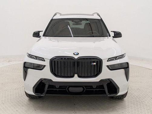2026 BMW X7 M60i