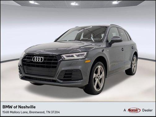 2020 Audi Q5 45 Titanium Premium