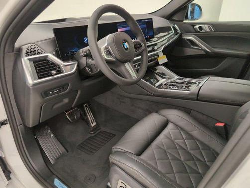 2026 BMW X6 xDrive40i