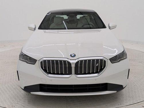 2026 BMW i5 eDrive40