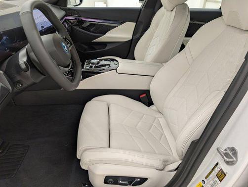2026 BMW i5 eDrive40