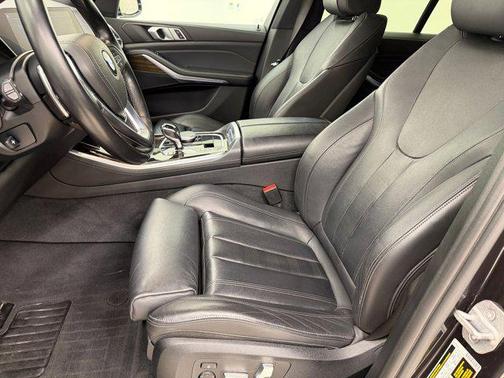 Dark Graphite Metallic 2019 BMW X5 xDrive40i