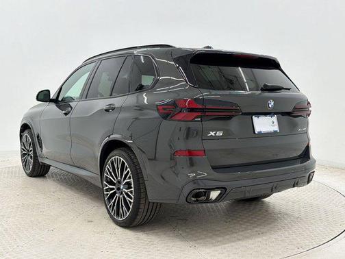 Dravit Grey Metallic 2026 BMW X5 xDrive40i