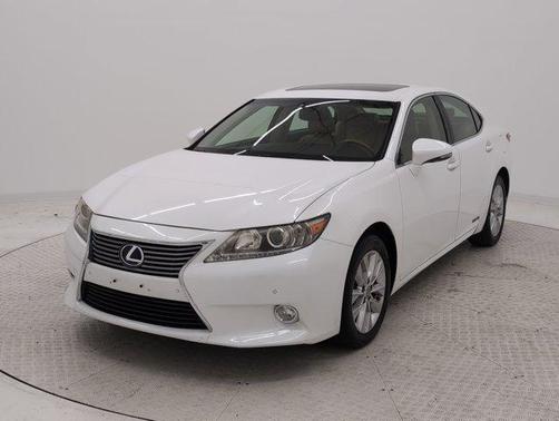 2013 Lexus ES 300h Base