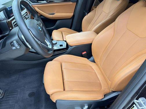 Dark Graphite Metallic 2023 BMW X3 xDrive30i