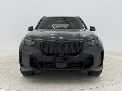Dravit Grey Metallic 2026 BMW X5 PHEV xDrive50e