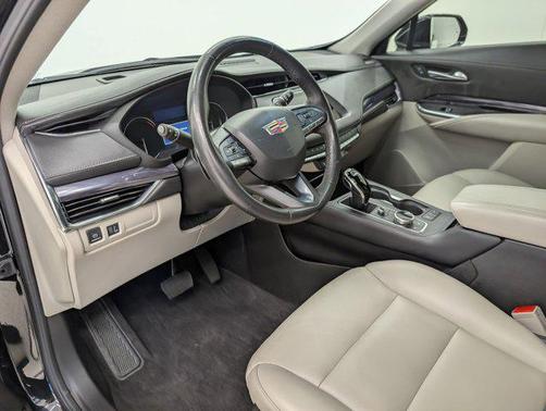 2023 Cadillac XT4 Luxury