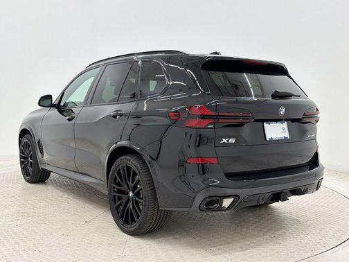Black Sapphire Metallic 2026 BMW X5 xDrive40i