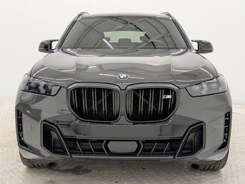 2024 BMW X5 M60i