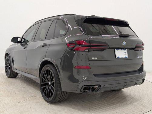 2024 BMW X5 M60i