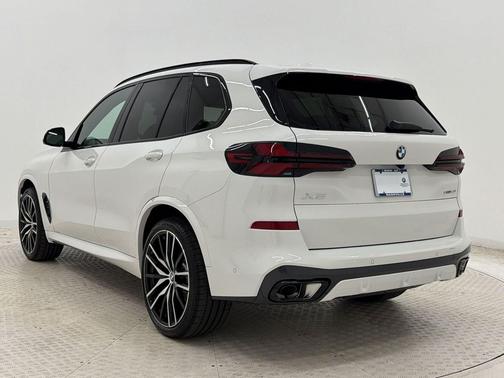 Alpine White 2026 BMW X5 xDrive40i