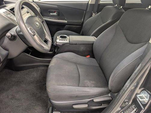 2015 Toyota Prius v Two